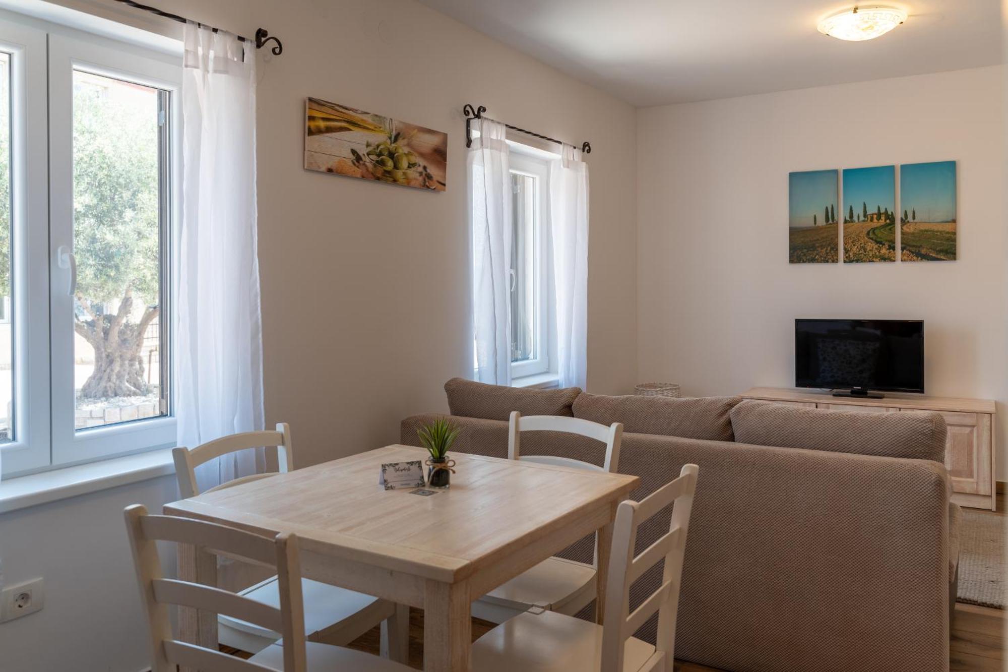 Hotel Stara Sola - Oleander Resort Korte Экстерьер фото