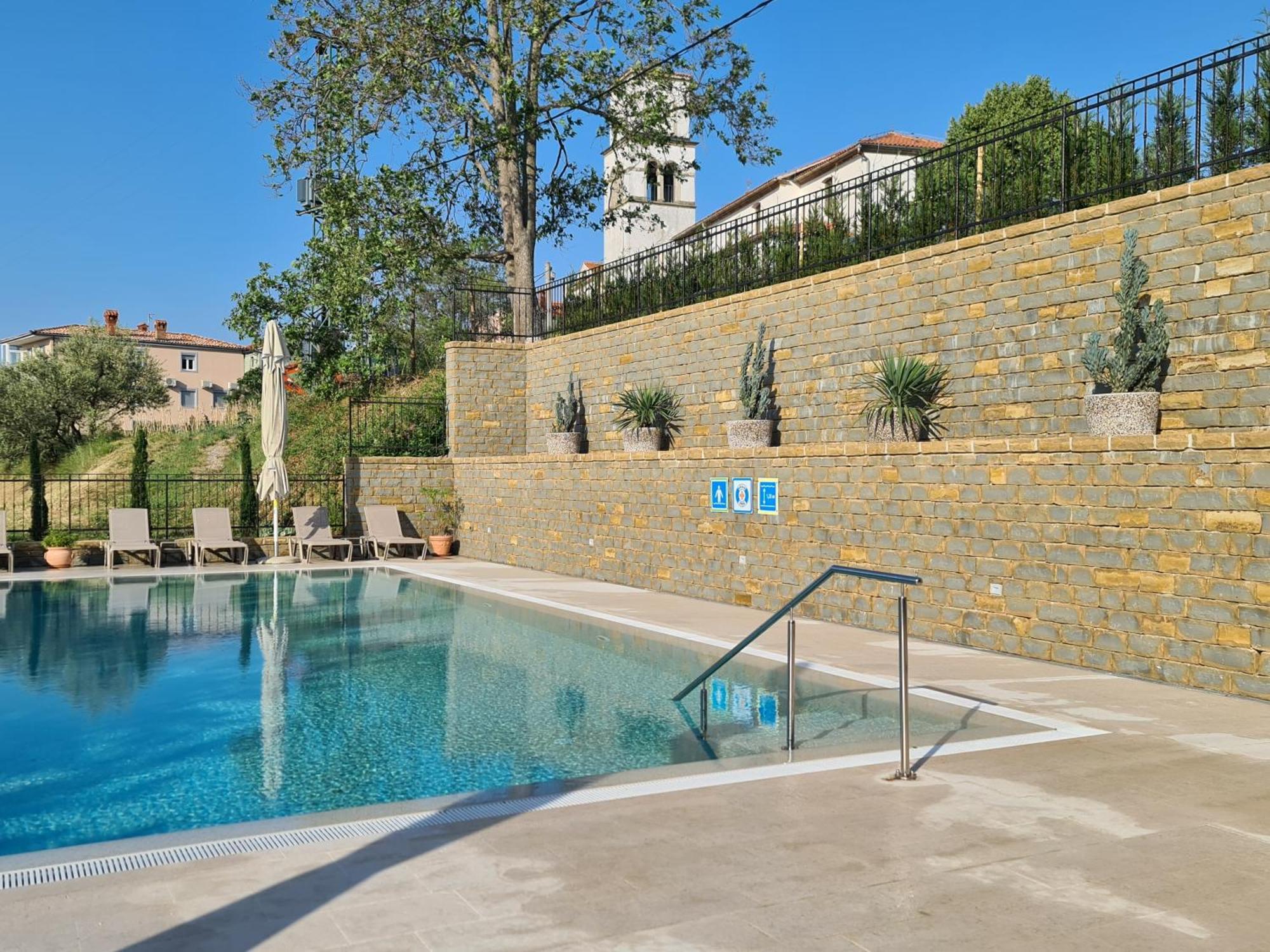Hotel Stara Sola - Oleander Resort Korte Экстерьер фото